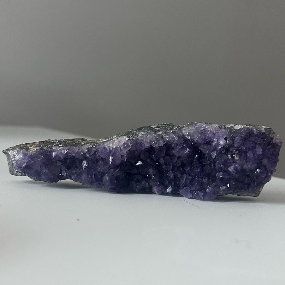 Unique amethyst crystal sliver
